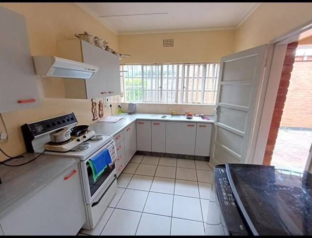 3 BEDROOM PROPERTY TO RENT IN DUNCANVILLE
